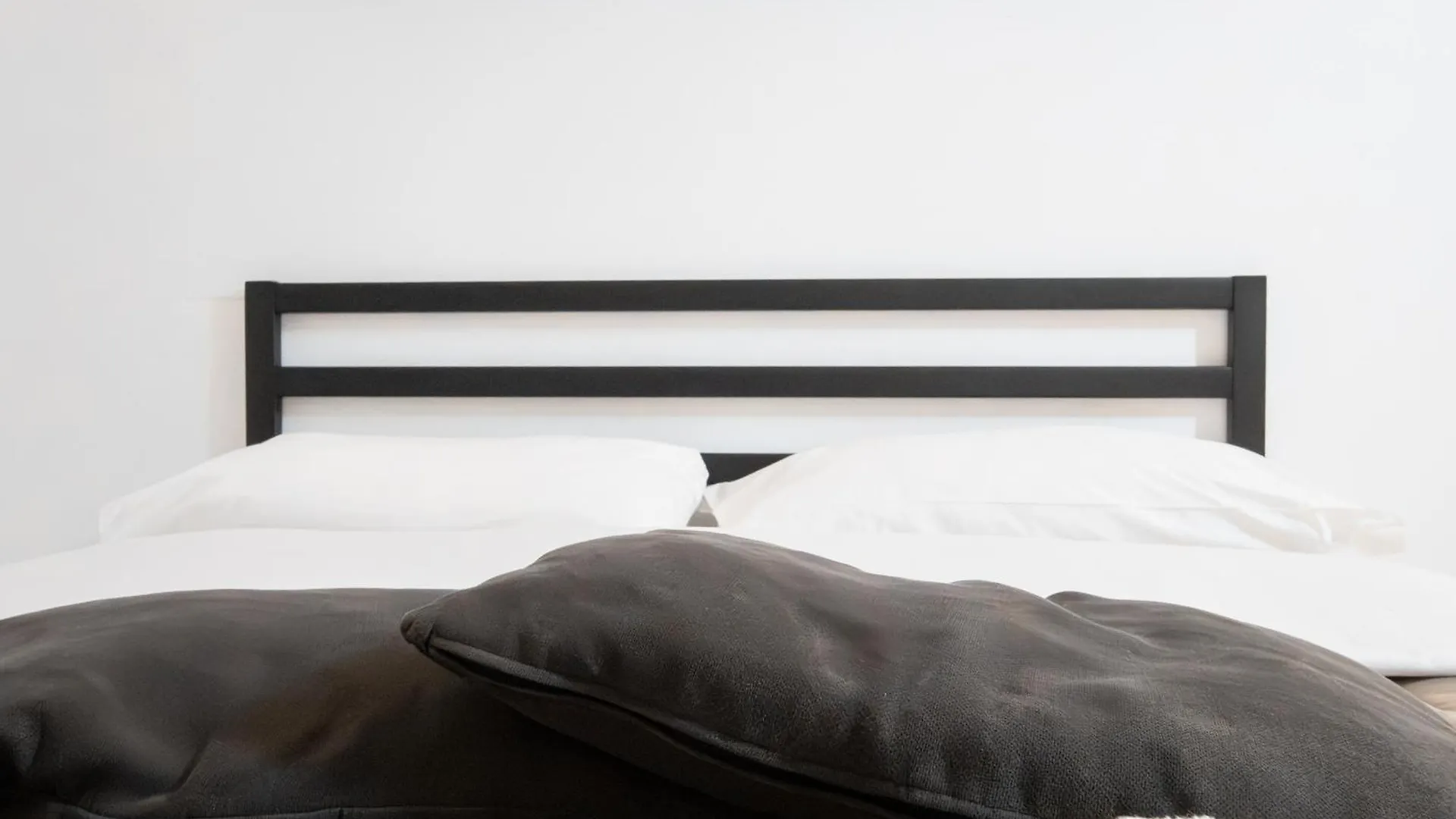 Roka Apartment Bari Italia